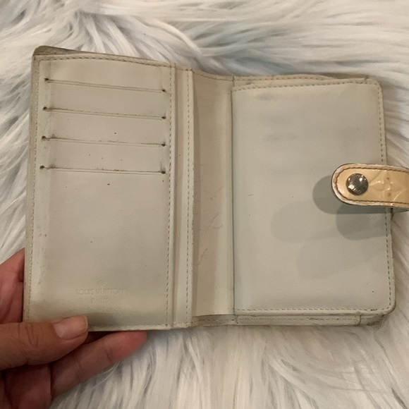 LV Kisslock Wallet code (M10036) - Picture 7 of 11